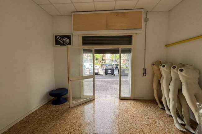 Box o garage in vendita a Roma