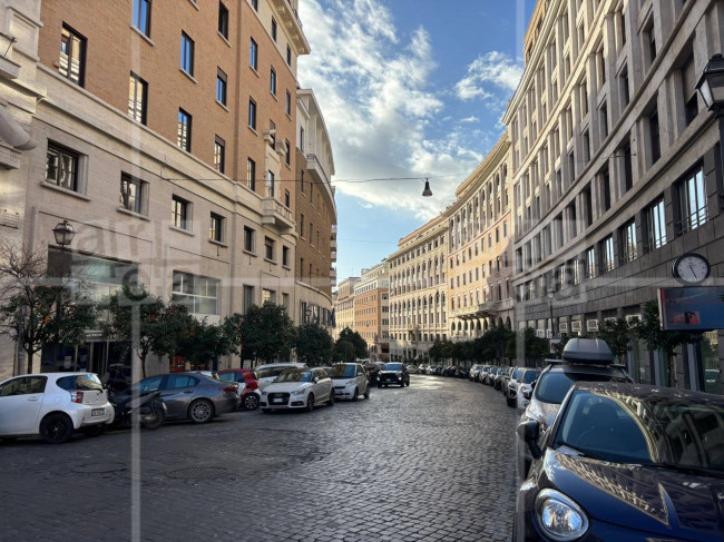 Studio/Ufficio in affitto a Roma