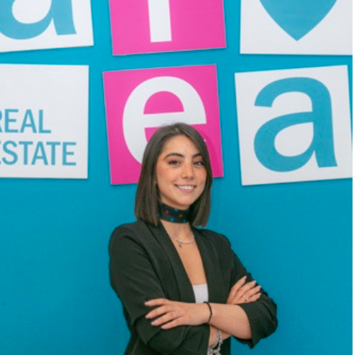 Campanelli Chiara - Store Assistant