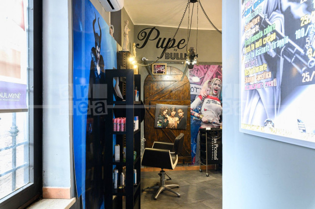 Locale commerciale in vendita a Roma