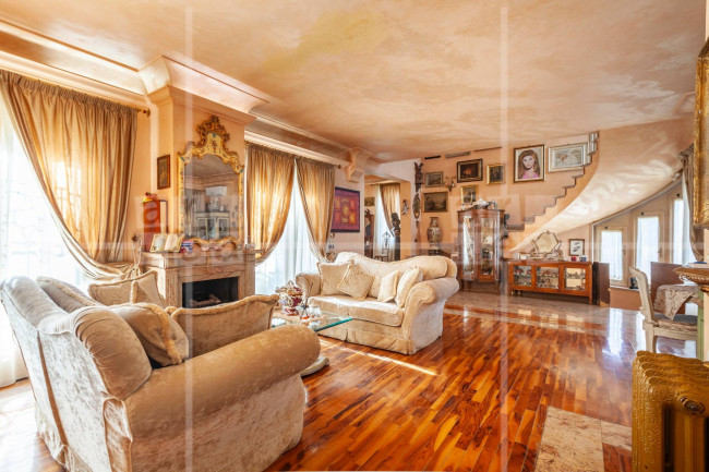 Villa in vendita a Roma