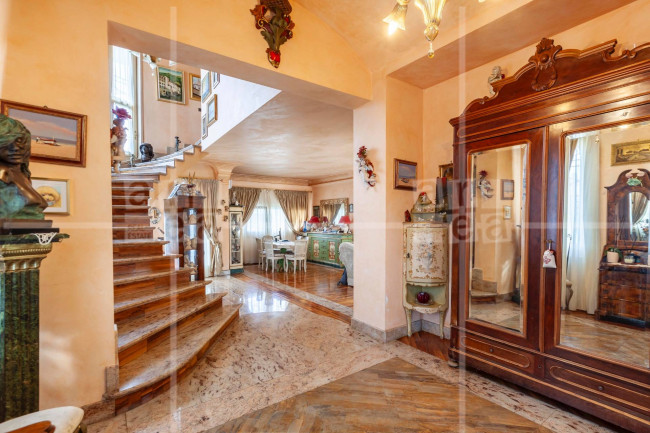 Villa in vendita a Roma