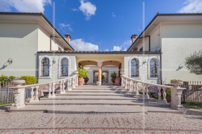 Villa in vendita a Roma