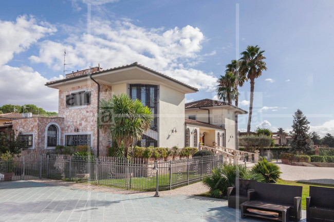 Villa in vendita a Roma