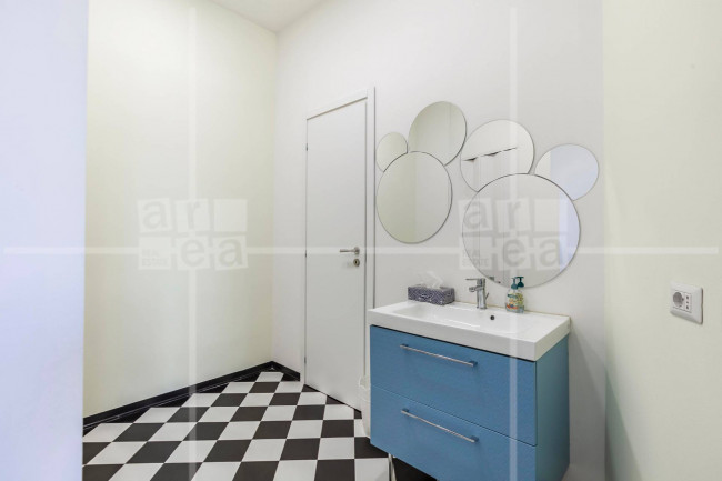 Locale commerciale in vendita a Roma