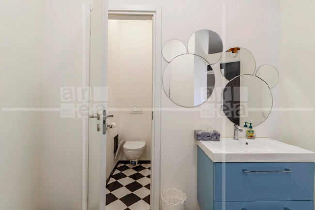 Locale commerciale in vendita a Roma