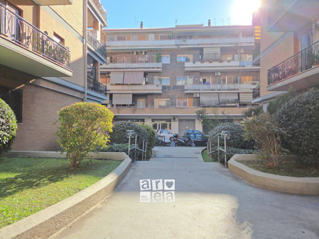 Appartamento in vendita a Roma