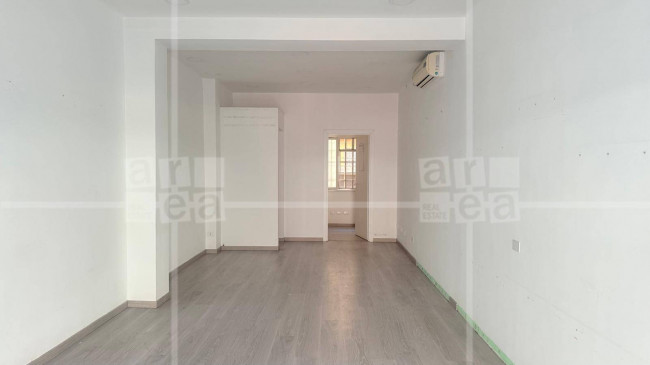 Attività commerciale in affitto a Roma