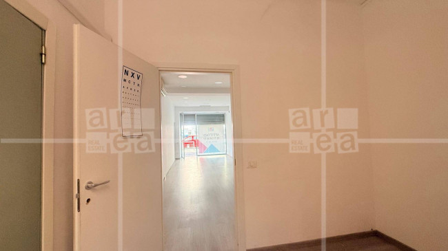 Attività commerciale in affitto a Roma