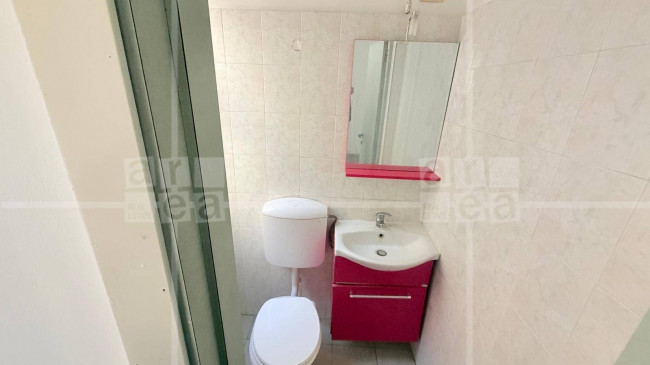 Attività commerciale in affitto a Roma