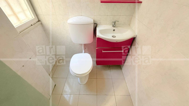 Attività commerciale in affitto a Roma