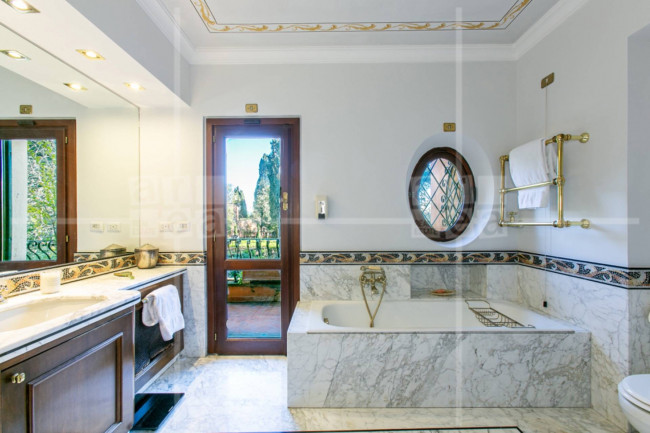 Villa in vendita a Roma