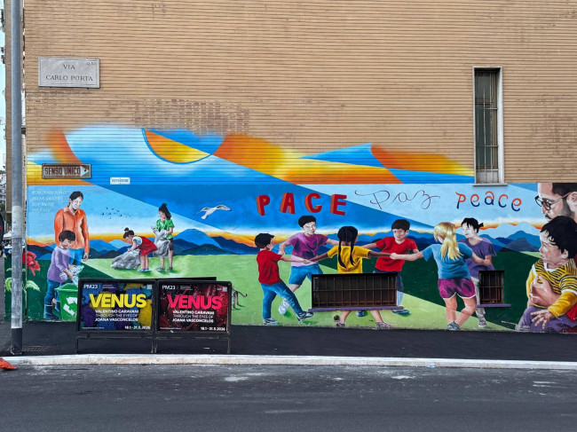 Locale commerciale in vendita a Roma