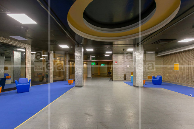 Locale commerciale in affitto a Roma