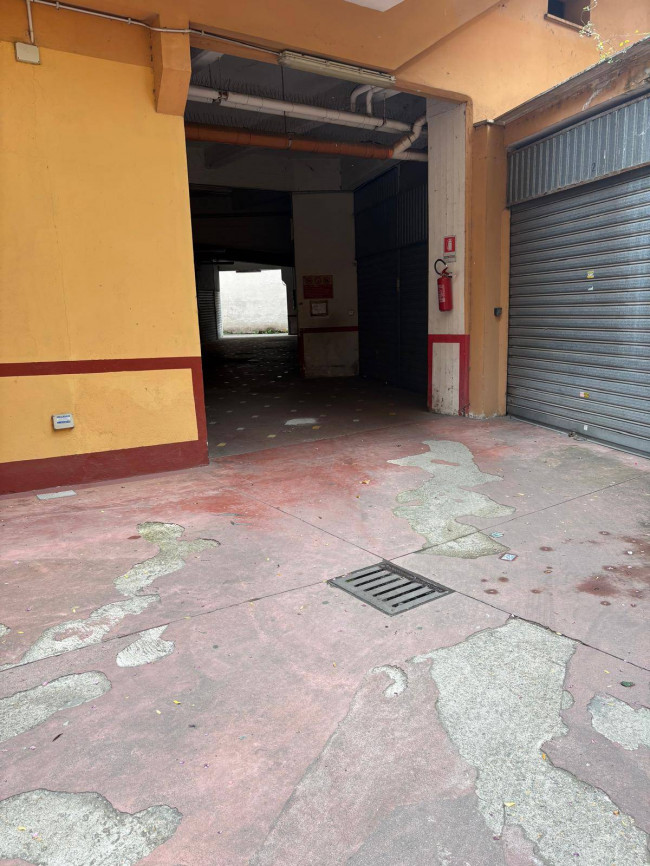 Box o garage in affitto a Roma