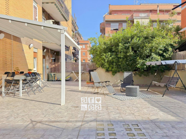 Appartamento in vendita a Roma