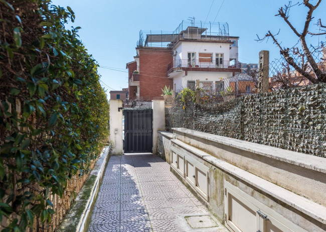Appartamento in vendita a Ladispoli