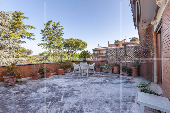 Appartamento in vendita a Roma