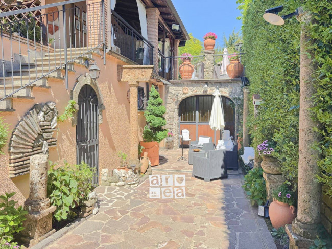 Villette a schiera in vendita a Genzano di Roma