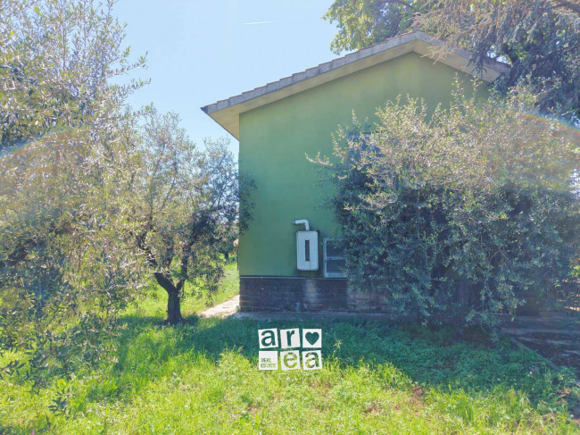 Villa in vendita a Lariano