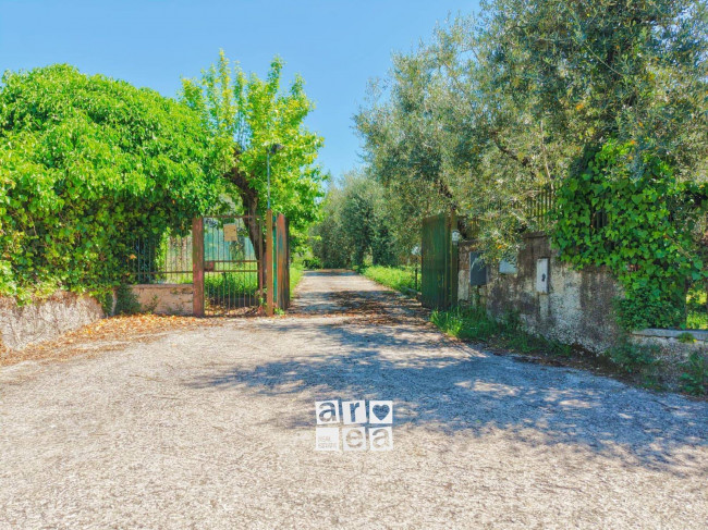 Villa in vendita a Lariano