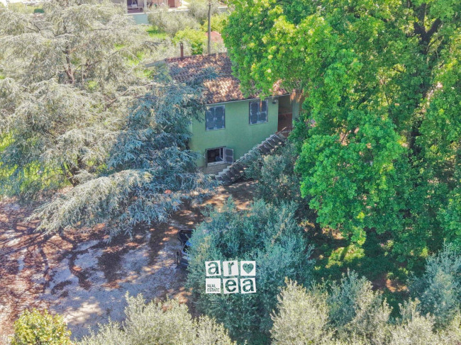 Villa in vendita a Lariano