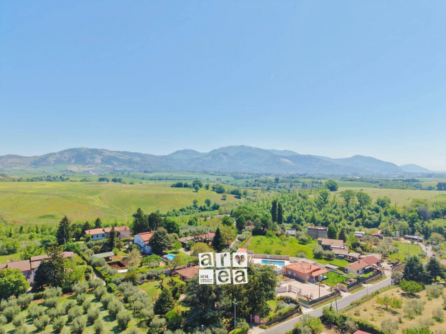 Villa in vendita a Lariano