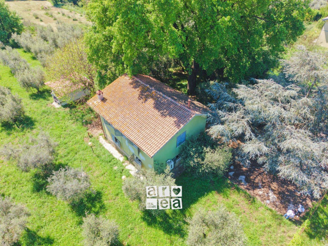 Villa in vendita a Lariano