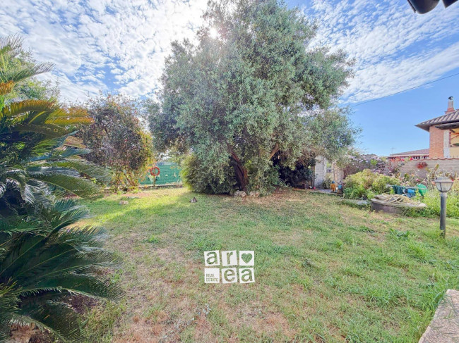Villa in vendita a Ardea