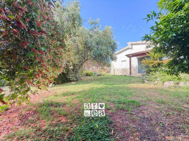 Villa in vendita a Ardea
