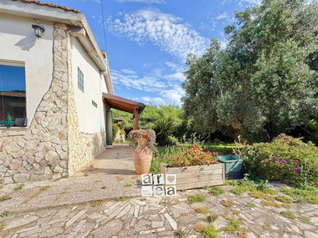 Villa in vendita a Ardea