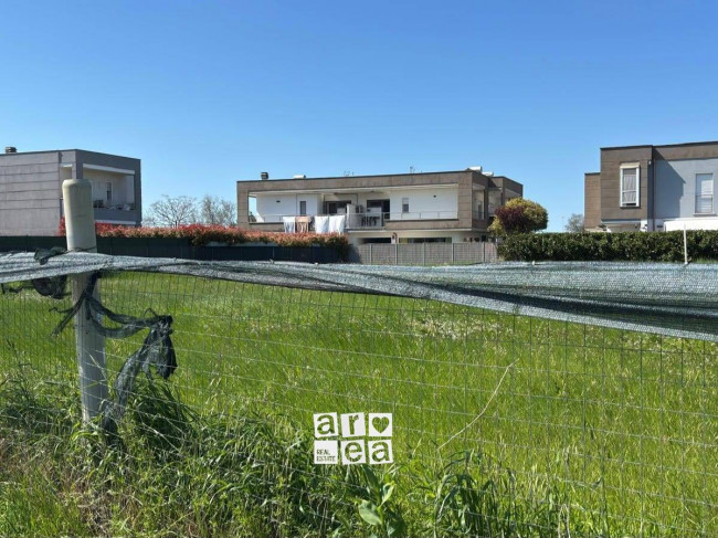 Terreno edificabile in vendita a Fiumicino