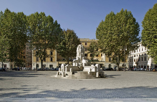 Locale commerciale in vendita a Roma