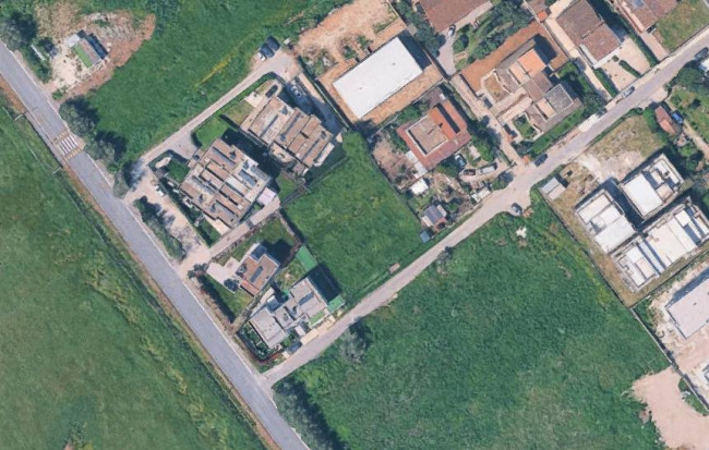 Terreno edificabile in vendita a Fiumicino