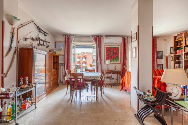 Appartamento in vendita a Roma