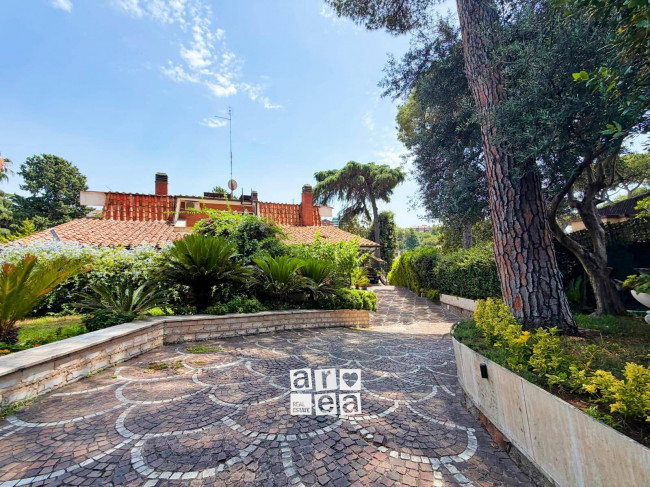 Villa in vendita a Roma