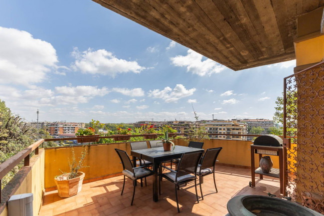 Appartamento in vendita a Roma