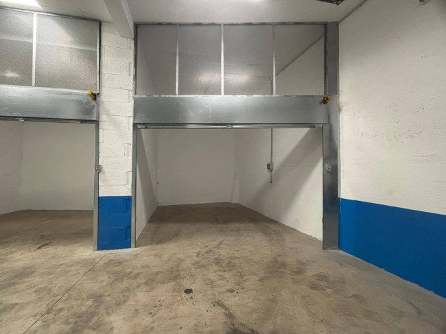 Box o garage in affitto a Roma