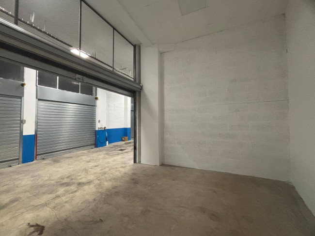 Box o garage in affitto a Roma