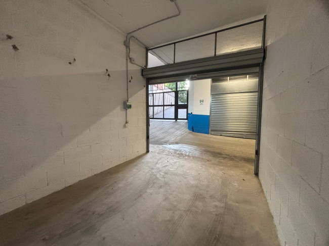 Box o garage in affitto a Roma