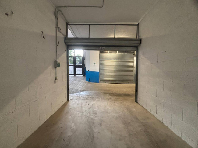 Box o garage in affitto a Roma