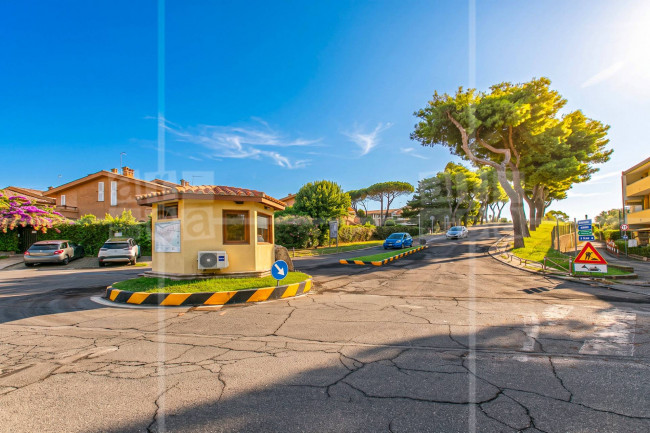 Villa in vendita a Ladispoli