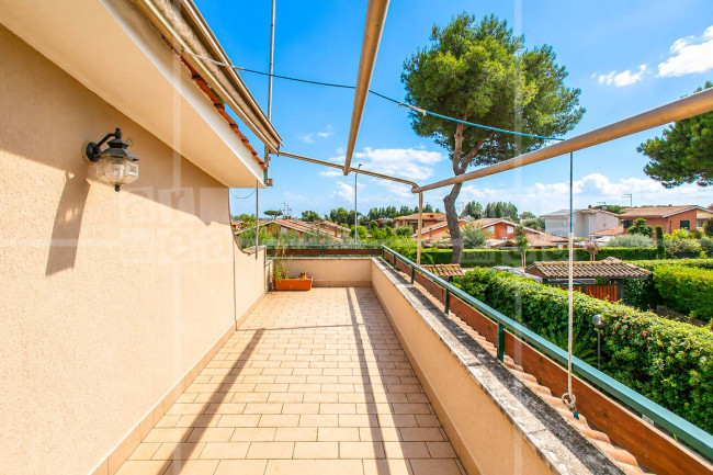 Villa in vendita a Ladispoli