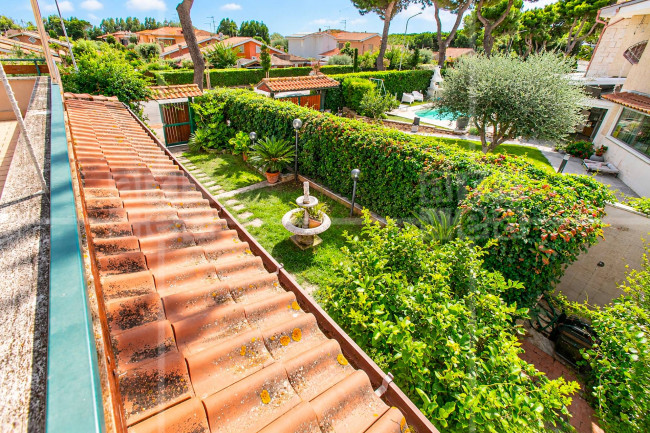 Villa in vendita a Ladispoli