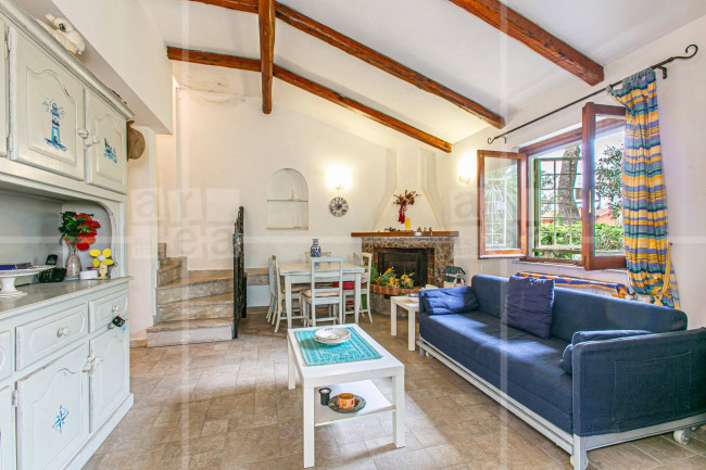 Villa in vendita a Ladispoli