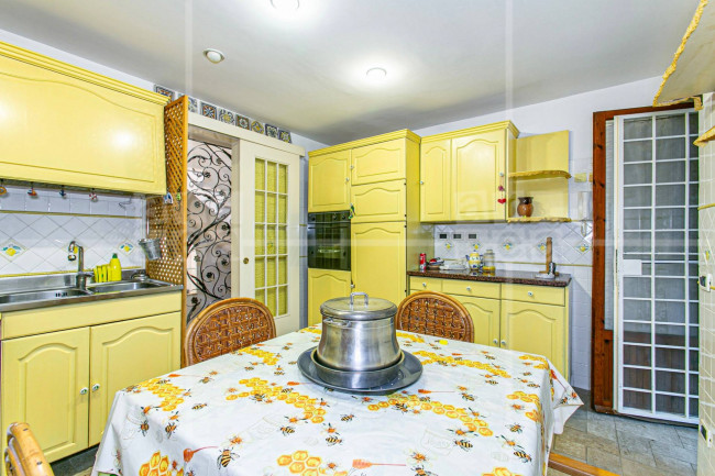 Villa in vendita a Ladispoli