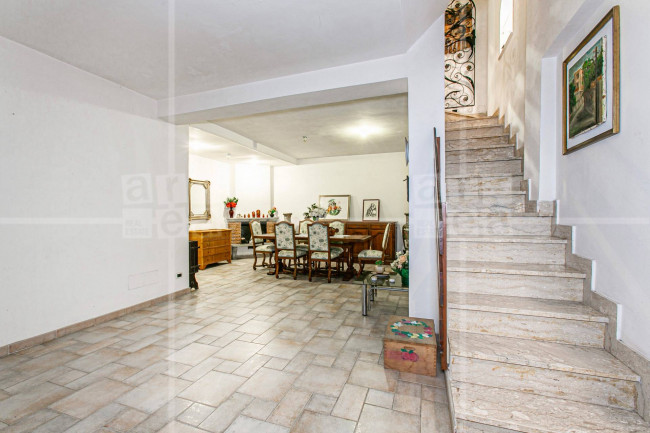 Villa in vendita a Ladispoli