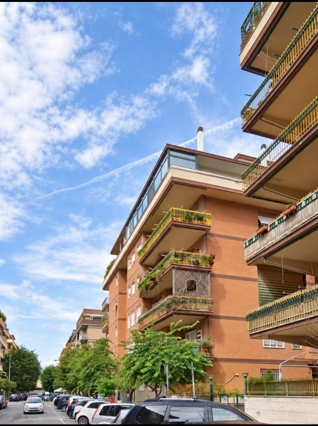Appartamento in vendita a Roma