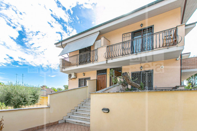 Villa in vendita a Roma