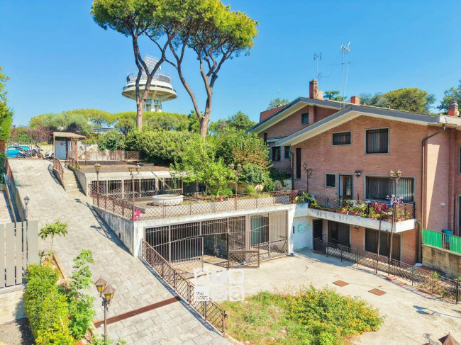 Villa in vendita a Roma